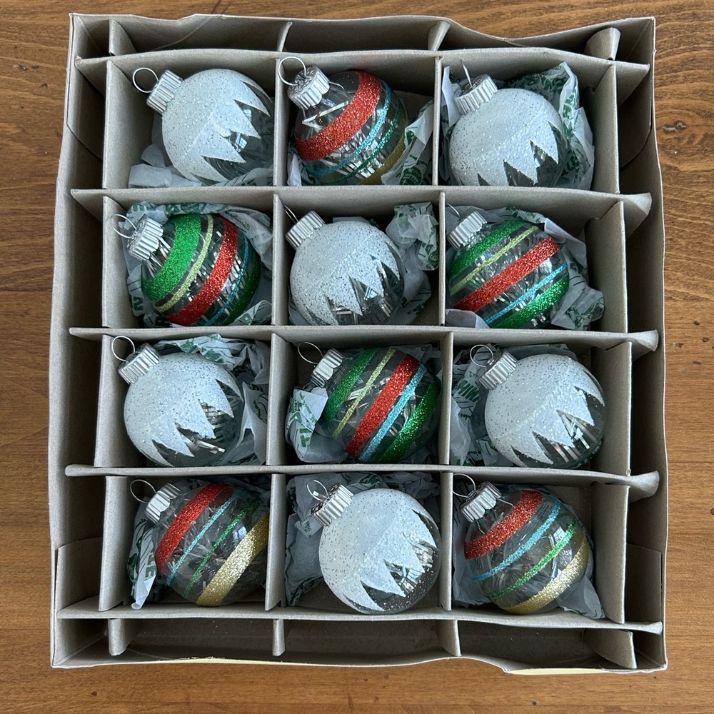 Shiny Brite Ornaments - Picture 2 of 5